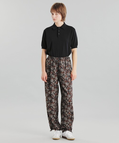 MACKINTOSH PHILOSOPHY（ﾏｯｷﾝﾄｯｼｭ ﾌｨﾛｿﾌｨｰ）の「GREY LABEL バティックドロストパンツ（その他パンツ・レディース・グリーン/ブラウン・2）」の3枚目の写真