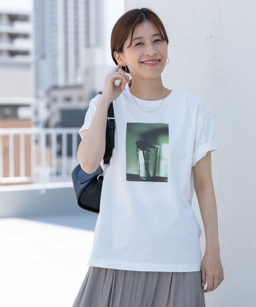 URBAN RESEARCH DOORS(アーバンリサーチドアーズ)の「フォトプリントハーフスリーブTシャツ(Tシャツ/カットソー・レディース・ホワイト/ホワイト系その他・MEDIUM)」の5枚目の写真