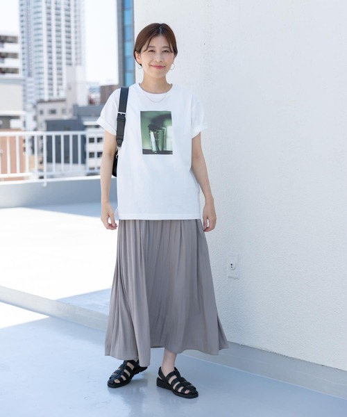 URBAN RESEARCH DOORS(アーバンリサーチドアーズ)の「フォトプリントハーフスリーブTシャツ(Tシャツ/カットソー・レディース・ホワイト/ホワイト系その他・MEDIUM)」の19枚目の写真