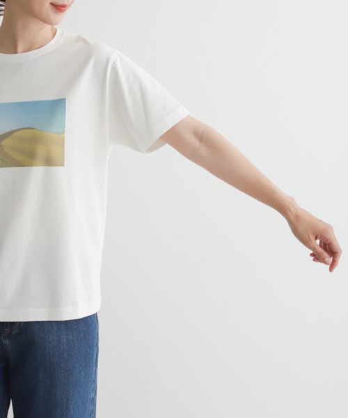 URBAN RESEARCH DOORS(アーバンリサーチドアーズ)の「フォトプリントハーフスリーブTシャツ(Tシャツ/カットソー・レディース・ホワイト/ホワイト系その他・MEDIUM)」の14枚目の写真