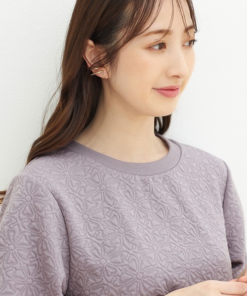 alotta(アロッタ)の「花柄ふくれジャカード5分袖トップス(Tシャツ/カットソー・レディース・ラベンダー/アイボリー/ブラック・M/L)」の9枚目の写真