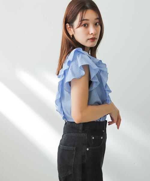 SENSE OF PLACE by URBAN RESEARCH（センスオブプレイスバイアーバンリサーチ）の「ドビーストライプフリルフレンチブブラウス（Tシャツ/カットソー・レディース・オフホワイト/ベージュ系その他/ブルー系その他・ONE）」の8枚目の写真