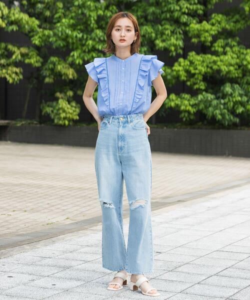 SENSE OF PLACE by URBAN RESEARCH（センスオブプレイスバイアーバンリサーチ）の「ドビーストライプフリルフレンチブブラウス（Tシャツ/カットソー・レディース・オフホワイト/ベージュ系その他/ブルー系その他・ONE）」の15枚目の写真