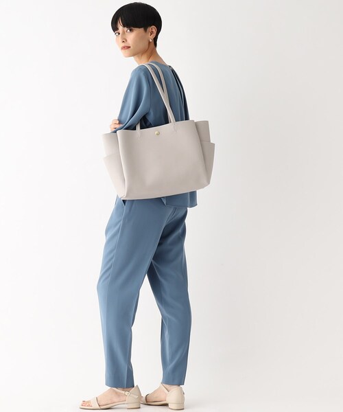 OPAQUE.CLIP(オペークドットクリップ)の「◆【軽量/A4サイズ対応】合皮A4サイズトートバッグ(トートバッグ・レディース・ブラック/グレー/ベージュ・00)」の17枚目の写真