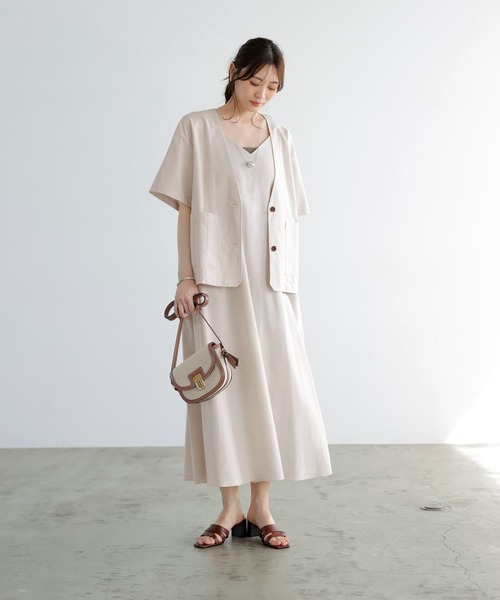 STYLE DELI（スタイルデリ）の「背面リボン麻混キャミワンピース（ワンピース・レディース・オートミール/チョコ・01/02）」の4枚目の写真