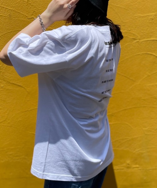mi via loca(ミヴィアロカ)の「UNITED ATHLE MUSIQUE Tシャツ 【MV-011】(Tシャツ/カットソー・レディース・ライトピンク/オフホワイト/スミクロ・MEDIUM/LARGE)」の6枚目の写真