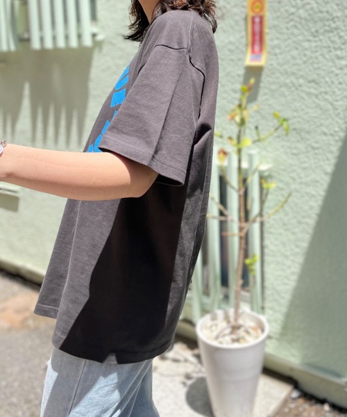 mi via loca(ミヴィアロカ)の「UNITED ATHLE MUSIQUE Tシャツ 【MV-011】(Tシャツ/カットソー・レディース・ライトピンク/オフホワイト/スミクロ・MEDIUM/LARGE)」の14枚目の写真