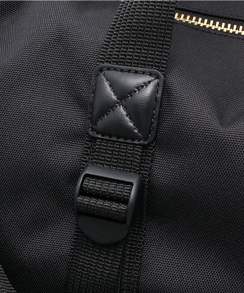 LeSportsac（レスポートサック）の「LeSportsac(レスポートサック)【メンズライン】BARTLETT ロールバッグ（ショルダーバッグ・メンズ・ブラック・FREE）」の6枚目の写真