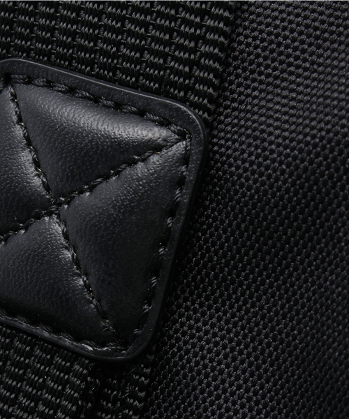 LeSportsac（レスポートサック）の「LeSportsac(レスポートサック)【メンズライン】BARTLETT ロールバッグ（ショルダーバッグ・メンズ・ブラック・FREE）」の12枚目の写真