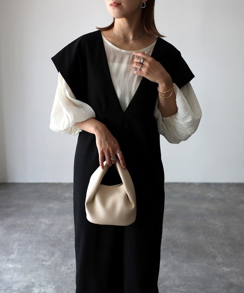 Riberry（リベリー）の「タックジャンパースカート（ジャンパースカート・レディース・ブラック・FREE）」の10枚目の写真