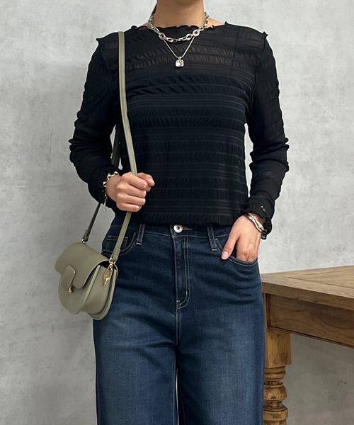 un dix cors(アンディコール)の「前後2WAYシャーリングシアープルオーバー(Tシャツ/カットソー・レディース・オフホワイト/ブラック・FREE)」の16枚目の写真