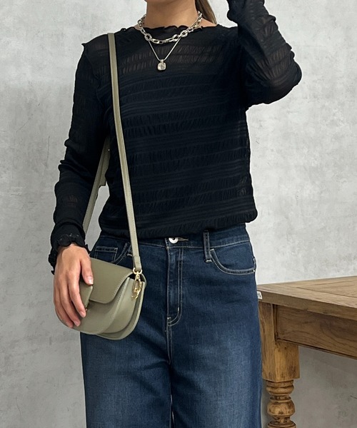 un dix cors(アンディコール)の「前後2WAYシャーリングシアープルオーバー(Tシャツ/カットソー・レディース・オフホワイト/ブラック・FREE)」の12枚目の写真
