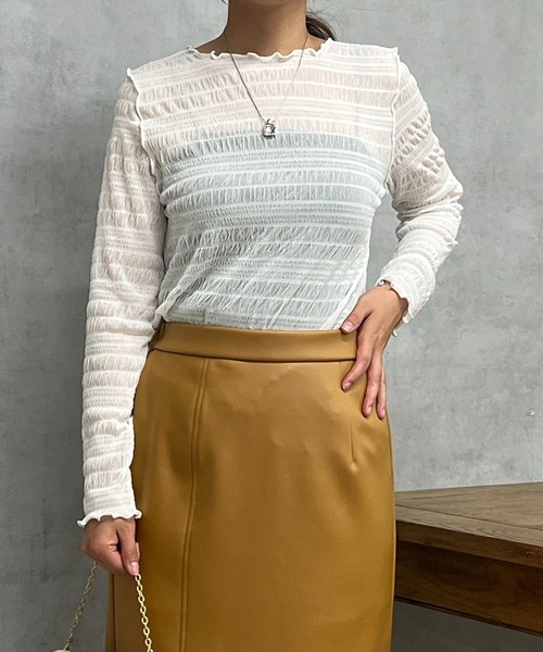 un dix cors(アンディコール)の「前後2WAYシャーリングシアープルオーバー(Tシャツ/カットソー・レディース・オフホワイト/ブラック・FREE)」の21枚目の写真
