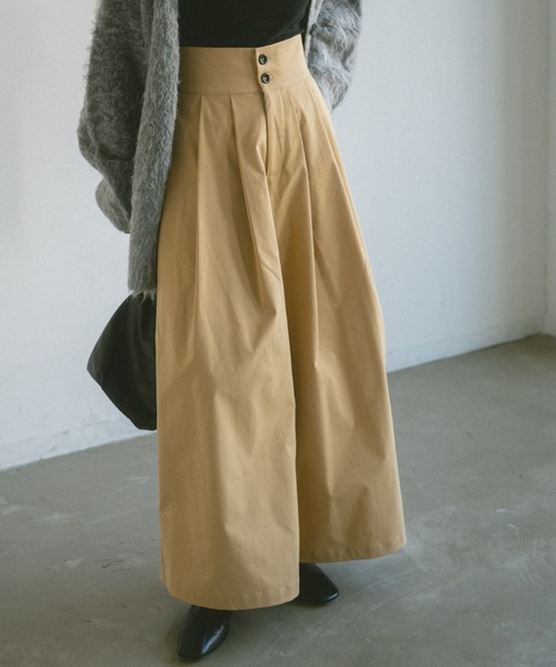 VANNIE U（ヴァニーユー）の「ダブルタックボリュームパンツ（その他パンツ・レディース・ブラック/ベージュ・S/M/L）」の11枚目の写真