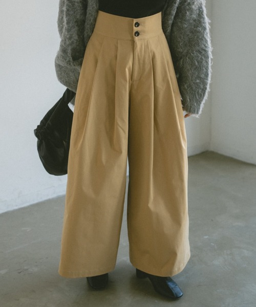 VANNIE U（ヴァニーユー）の「ダブルタックボリュームパンツ（その他パンツ・レディース・ブラック/ベージュ・S/M/L）」の10枚目の写真