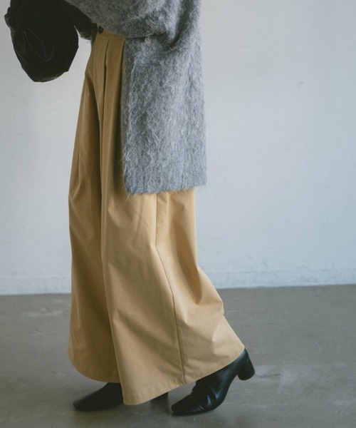 VANNIE U（ヴァニーユー）の「ダブルタックボリュームパンツ（その他パンツ・レディース・ブラック/ベージュ・S/M/L）」の12枚目の写真