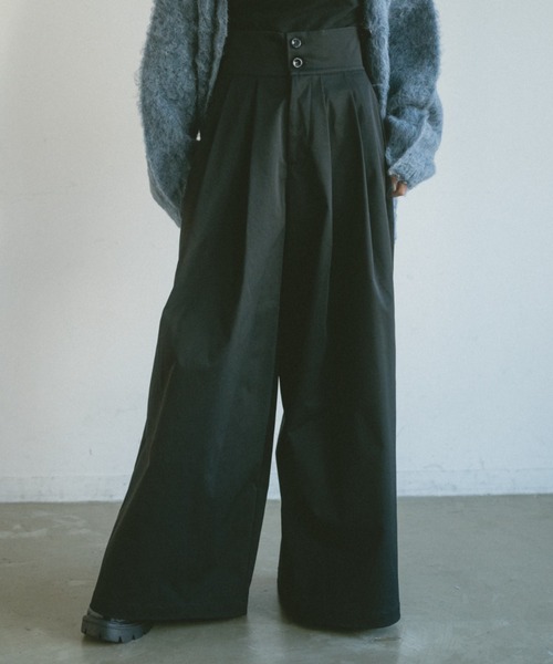 VANNIE U（ヴァニーユー）の「ダブルタックボリュームパンツ（その他パンツ・レディース・ブラック/ベージュ・S/M/L）」の8枚目の写真