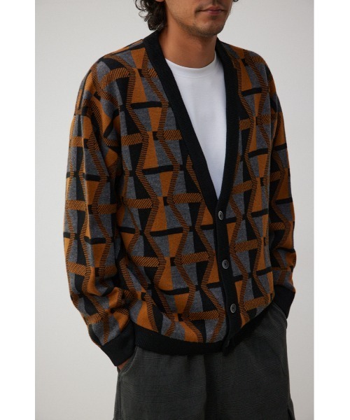 AZUL by moussy(アズールバイマウジー)の「レトロ総柄ジャガードカーディガン(カーディガン/ボレロ・メンズ・イエロー系その他/ブラック系その他/レッド系その他・MEDIUM/LARGE)」の6枚目の写真