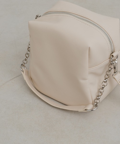 Kastane（カスタネ）の「キューブBAG（ショルダーバッグ・レディース・アイボリー/ブラック/ブラウン・FREE）」の9枚目の写真