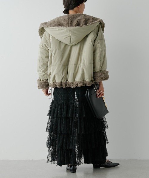 GALLARDAGALANTE(ガリャルダガランテ)の「リバーシブルボアブルゾン(ブルゾン・レディース・ブラック/モカ・FREE)」の13枚目の写真