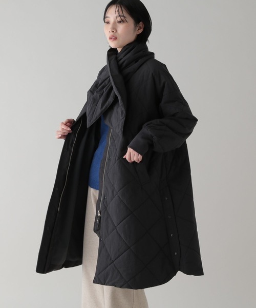 studio CLIP（スタディオクリップ）の「《natural by clip》マフラー付きキルトコート（モッズコート・レディース・チャコール/ベージュ・FREE）」の6枚目の写真