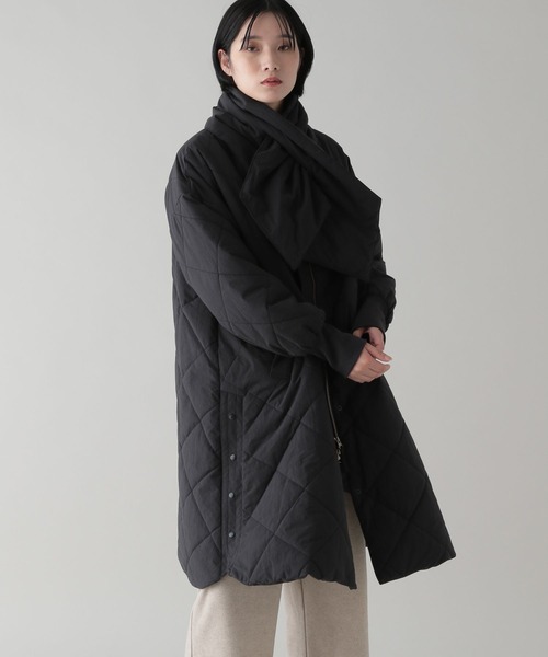 studio CLIP（スタディオクリップ）の「《natural by clip》マフラー付きキルトコート（モッズコート・レディース・チャコール/ベージュ・FREE）」の8枚目の写真