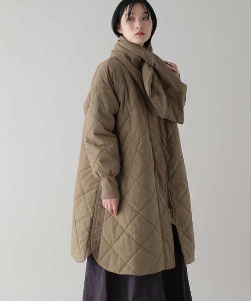 studio CLIP（スタディオクリップ）の「《natural by clip》マフラー付きキルトコート（モッズコート・レディース・チャコール/ベージュ・FREE）」の12枚目の写真
