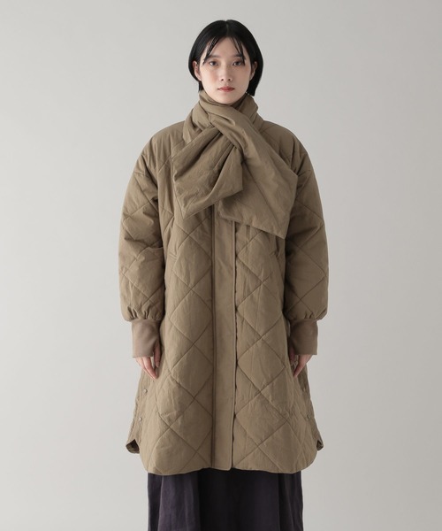 studio CLIP（スタディオクリップ）の「《natural by clip》マフラー付きキルトコート（モッズコート・レディース・チャコール/ベージュ・FREE）」の18枚目の写真