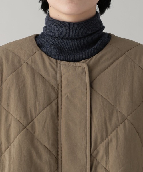 studio CLIP（スタディオクリップ）の「《natural by clip》マフラー付きキルトコート（モッズコート・レディース・チャコール/ベージュ・FREE）」の19枚目の写真