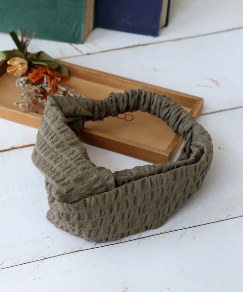 colleca la（コレカラ）の「ぽこぽこリップルヘアターバン（ヘアバンド・レディース・ブラック/カーキ/ネイビー・ﾌﾘ-）」の3枚目の写真