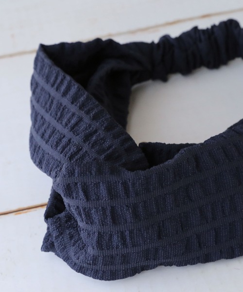 colleca la（コレカラ）の「ぽこぽこリップルヘアターバン（ヘアバンド・レディース・ブラック/カーキ/ネイビー・ﾌﾘ-）」の7枚目の写真