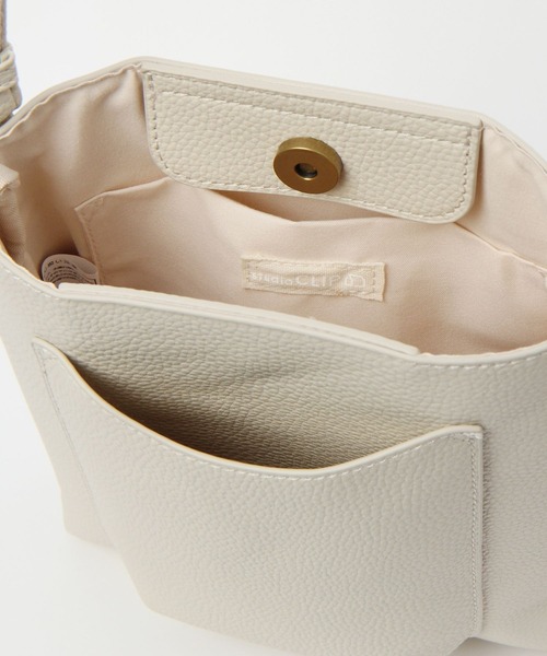 studio CLIP（スタディオクリップ）の「らくらくワンマイルショルダー（ショルダーバッグ・レディース・ブラック/ブルー/アイボリー/カーキ・FREE）」の22枚目の写真