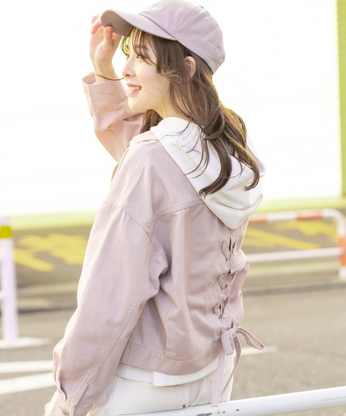 Honeys（ハニーズ）の「レースアップＧジャン／デニムジャケット（デニムジャケット・レディース・アイボリー/ライトインディゴブルー/ピンク・LL/S/M/L）」の7枚目の写真