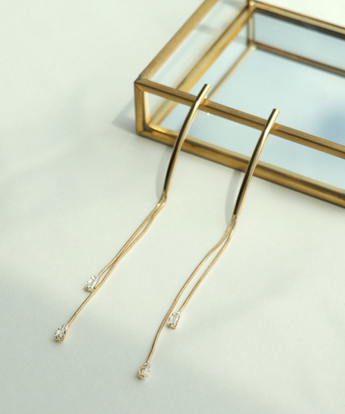 セール】ロングチェーンキュービックピアス（ピアス（両耳用