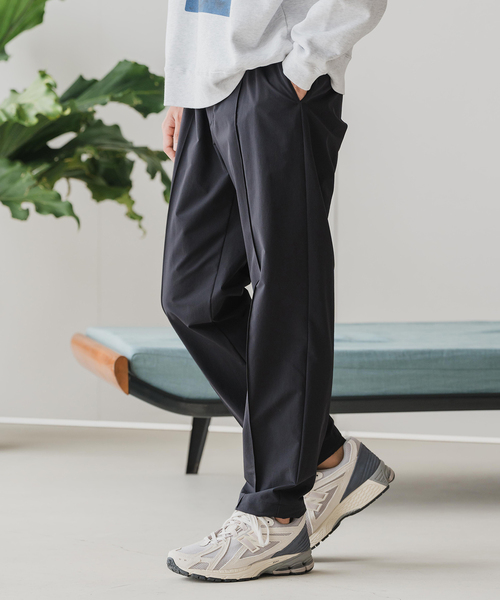 EDIFICE（エディフィス）の「RT 4WAYストレッチ ナイロン イージーパンツ（スラックス・メンズ・ブラック/チャコールグレー/ネイビー・SMALL/MEDIUM/LARGE）」の3枚目の写真