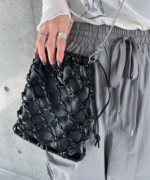 PAGEBOY（ページボーイ）の「マクラメショルダーバッグ（ショルダーバッグ・レディース・ブラック/シルバー・FREE）」の22枚目の写真