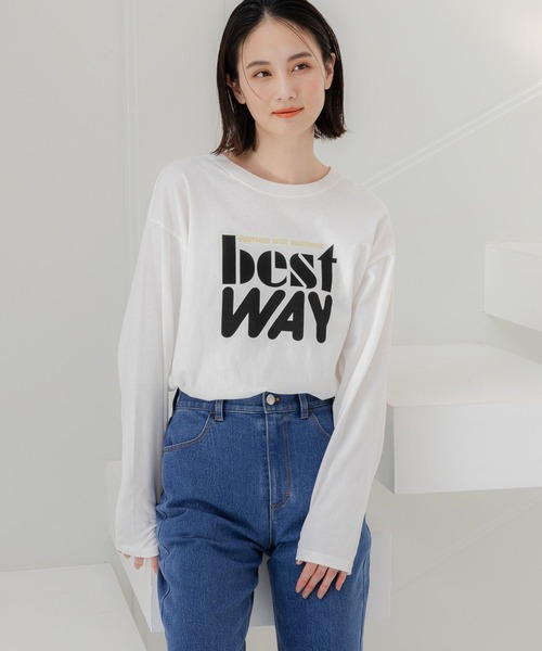 LAKOLE（ラコレ）の「グラフィックプリント長袖T / 108647（Tシャツ/カットソー・レディース・ネイビー/チャコール/オフホワイト・MEDIUM/SMALL）」の2枚目の写真