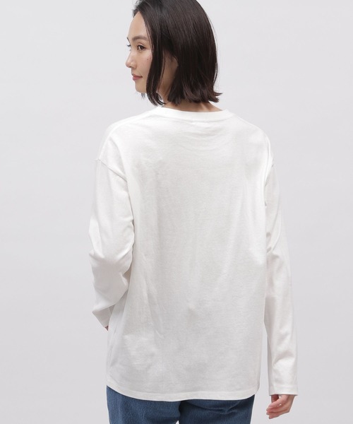 LAKOLE（ラコレ）の「グラフィックプリント長袖T / 108647（Tシャツ/カットソー・レディース・ネイビー/チャコール/オフホワイト・MEDIUM/SMALL）」の7枚目の写真