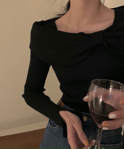 Nia（ニア）の「Nia(ニア)/デコルテリボン　リブニットトップス（ニット/セーター・レディース・レッド/アイボリー/ブラック・FREE）」の19枚目の写真