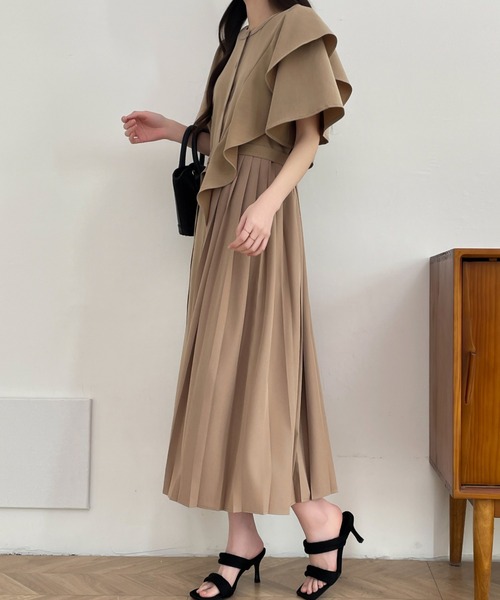 ABITOKYO(アビトーキョー)の「アシメフリル異素材プリーツ切替シャツワンピース(ワンピース・レディース・チャコールグレー/ブルー/ベージュ・M/L)」の12枚目の写真