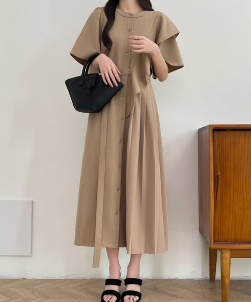 ABITOKYO(アビトーキョー)の「アシメフリル異素材プリーツ切替シャツワンピース(ワンピース・レディース・チャコールグレー/ブルー/ベージュ・M/L)」の11枚目の写真