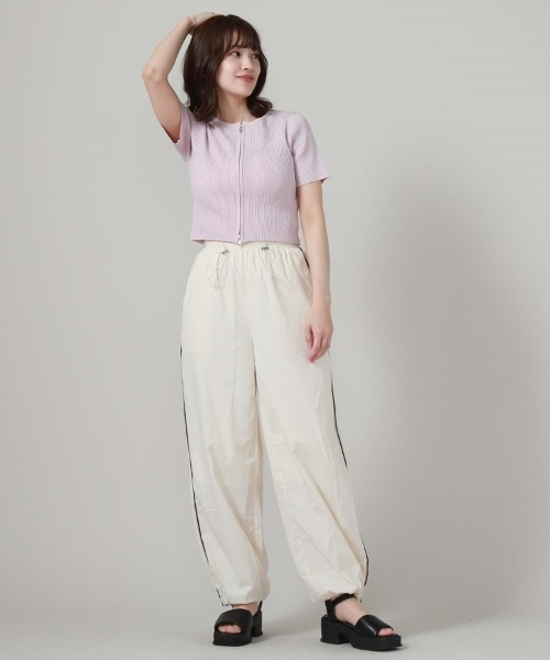 archives(アルシーヴ)の「Wzipハーフスリーブラメリブニット(ニット/セーター・レディース・ブルー/オフホワイト/ピンク/イエロー/オレンジ・MEDIUM)」の6枚目の写真