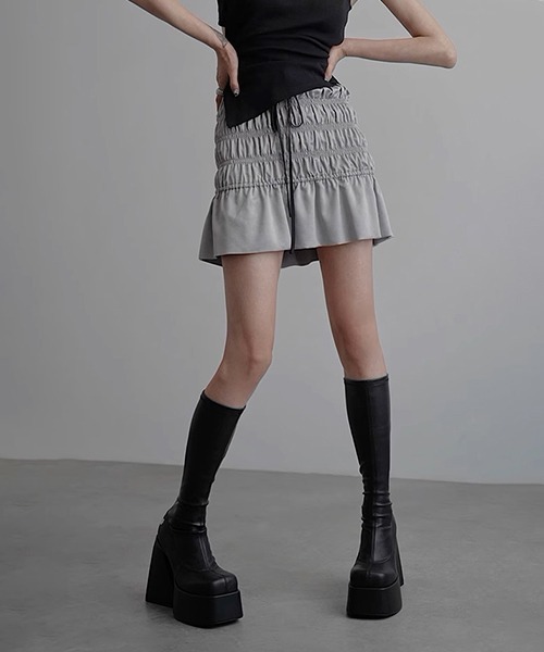 chuclla(チュクラ)の「【CHENTAITAI】ギャザーシャーリング ベアビスチェ CTW24s017(チューブトップ・レディース・ブラック/グレー・M/S)」の21枚目の写真