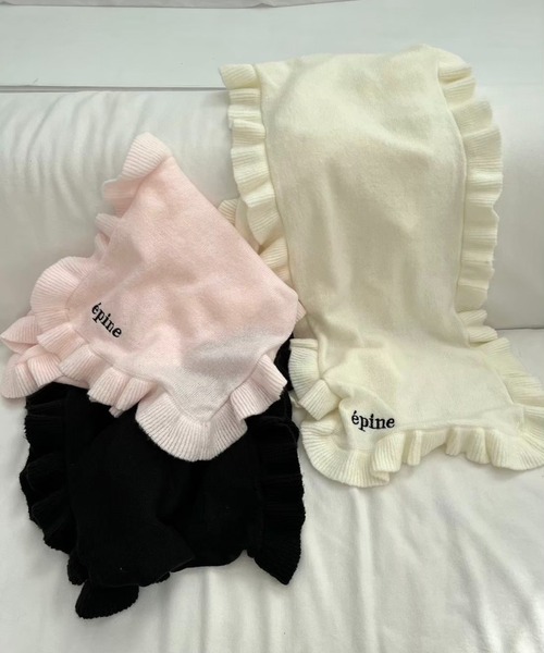 epine(エピヌ)の「epine frill knit muffler(マフラー・レディース・ピンク・FREE)」の7枚目の写真