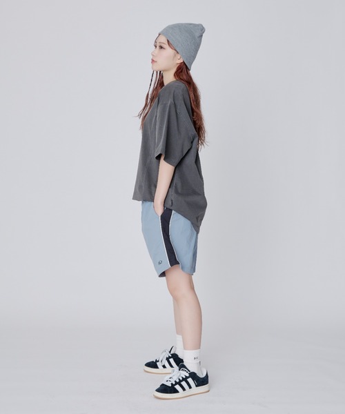 codegraphy(コードグラフィー)の「Pigment ARC Symbol Slit SHORT SLEEVE T-Shirt(Tシャツ/カットソー・メンズ・ダークグレー/ライトグレー・SMALL/LARGE/MEDIUM)」の12枚目の写真
