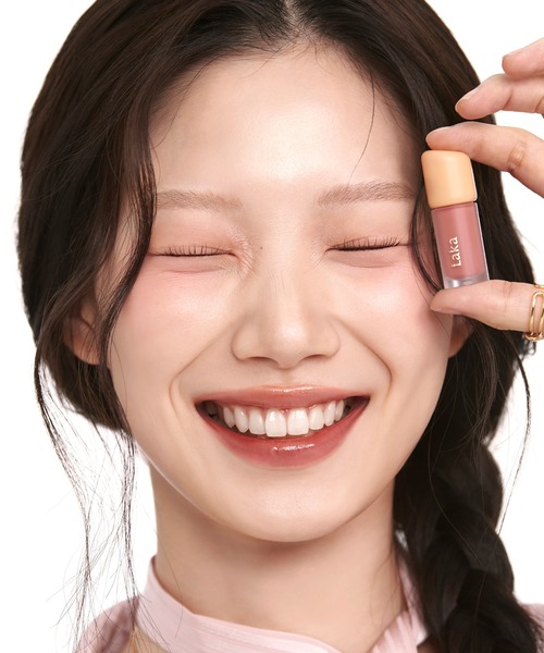 Laka（ラカ）の「【数量限定】フルーティーグラムティント ミニデュオ（口紅/リップティント/グロス・レディース・#スプリングトーンエディション/#サマートーンエディション/#ウィンタートーンエディション/#オータムトーンエディション/#ロージーエディション/#ナッティーエディション・FREE）」の11枚目の写真