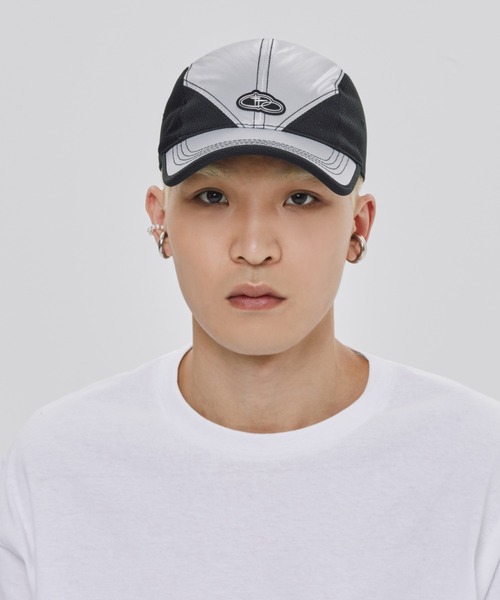 ROMANTIC CROWN(ロマンティッククラウン)の「A'GEM/9 × .kom 『ROMANTIC CROWN/ロマンティック クラウン』 SHINING LOGO BALL CAP/ロゴ キャップ(キャップ・メンズ・ブラック/シルバー・FREE)」の6枚目の写真