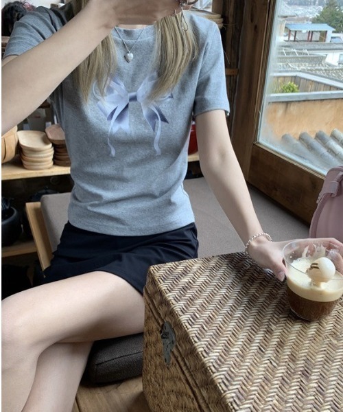 almo(アルモ)の「【LAMPOON】リボンプリントTシャツ(Tシャツ/カットソー・レディース・グレー/ホワイト/ブラック・FREE)」の13枚目の写真