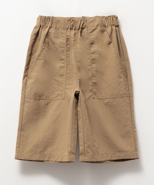 NAVY(ネイビー)の「NAVY 撥水ナイロン ショートパンツ(その他パンツ・キッズ・グリーン系その他/ベージュ/ブラック/カーキ/チャコールグレー・110/120/130/140/150/160)」の4枚目の写真