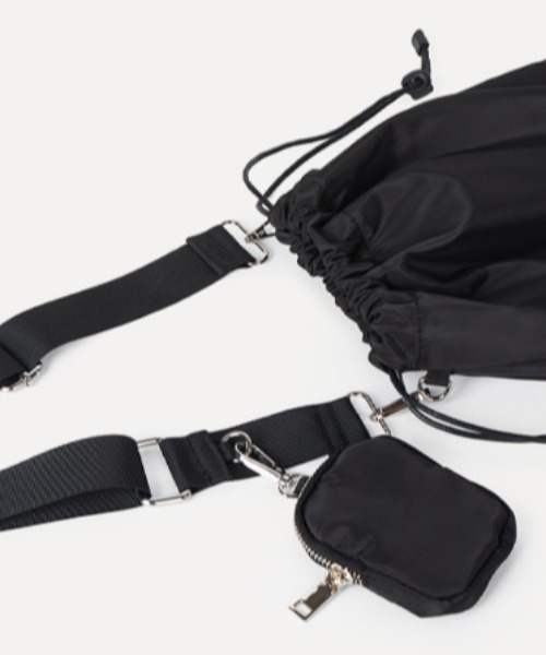rinto（リント）の「【recomend selection/セレクト】ミニポーチ付 巾着ショルダーバッグ 2404HCJB137（ショルダーバッグ・レディース・ブラウン/ブラック/オフホワイト/グリーン・FREE）」の7枚目の写真